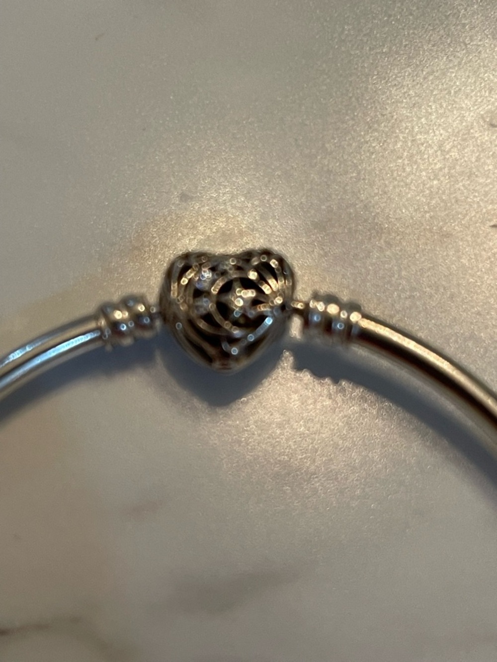 💯% Authentic Pandora Celestial Heart Clasp Bangle size 19cm (Large) - Picture 7 of 10